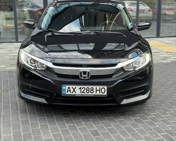 Черный Хонда Цивик, объемом двигателя 2 л и пробегом 125 тыс. км за 12500 $, фото 1 на Automoto.ua