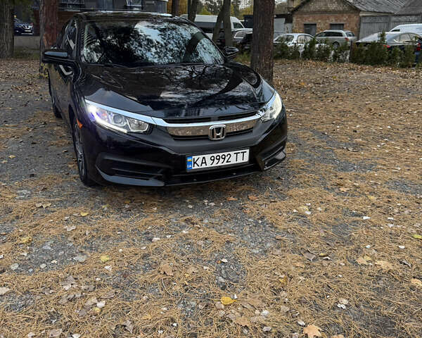 Черный Хонда Цивик, объемом двигателя 2 л и пробегом 173 тыс. км за 14000 $, фото 1 на Automoto.ua