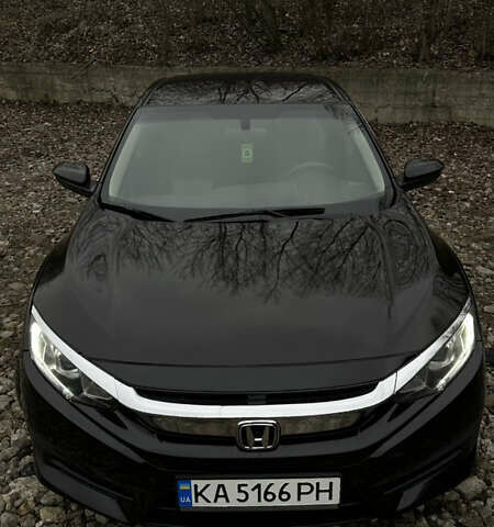 Черный Хонда Цивик, объемом двигателя 2 л и пробегом 150 тыс. км за 11500 $, фото 1 на Automoto.ua