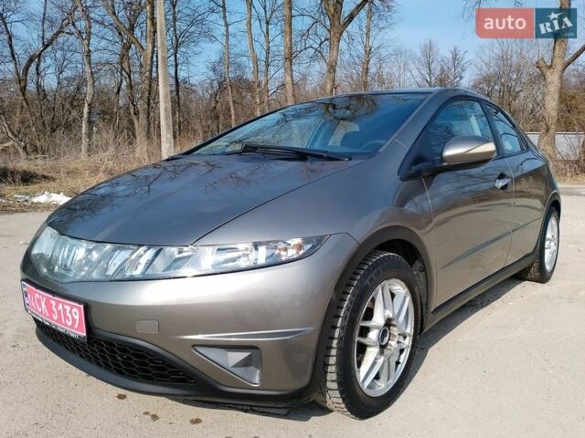 Коричневый Хонда Цивик, объемом двигателя 1.4 л и пробегом 207 тыс. км за 5750 $, фото 1 на Automoto.ua
