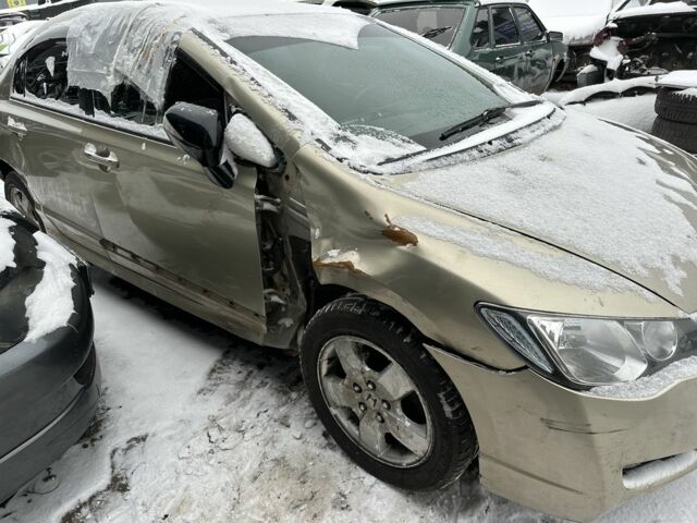 Коричневый Хонда Цивик, объемом двигателя 1.8 л и пробегом 168 тыс. км за 4000 $, фото 1 на Automoto.ua