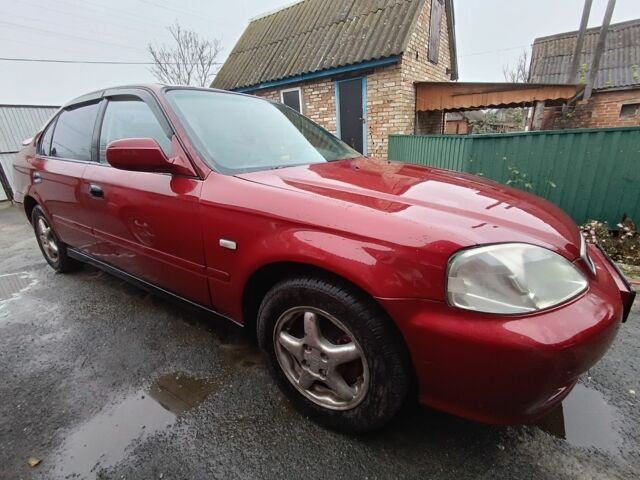 Красный Хонда Цивик, объемом двигателя 1.5 л и пробегом 346 тыс. км за 2200 $, фото 1 на Automoto.ua