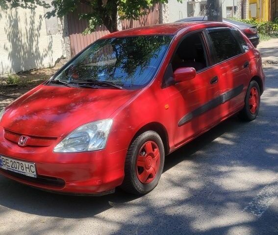 Красный Хонда Цивик, объемом двигателя 1.4 л и пробегом 184 тыс. км за 3500 $, фото 1 на Automoto.ua