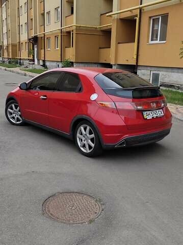 Червоний Хонда Сівік, об'ємом двигуна 1.8 л та пробігом 220 тис. км за 6300 $, фото 1 на Automoto.ua