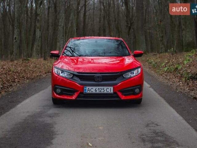Красный Хонда Цивик, объемом двигателя 1.5 л и пробегом 130 тыс. км за 14500 $, фото 1 на Automoto.ua
