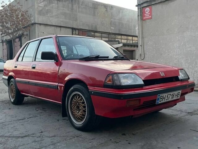 Красный Хонда Цивик, объемом двигателя 1.5 л и пробегом 220 тыс. км за 1500 $, фото 1 на Automoto.ua