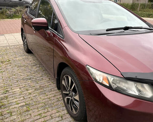 Красный Хонда Цивик, объемом двигателя 1.8 л и пробегом 182 тыс. км за 11000 $, фото 1 на Automoto.ua