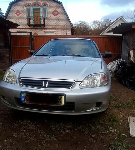 Хонда Сівік, об'ємом двигуна 1.4 л та пробігом 220 тис. км за 3400 $, фото 1 на Automoto.ua