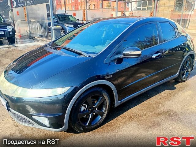 Хонда Цивик, объемом двигателя 1.8 л и пробегом 194 тыс. км за 5000 $, фото 1 на Automoto.ua
