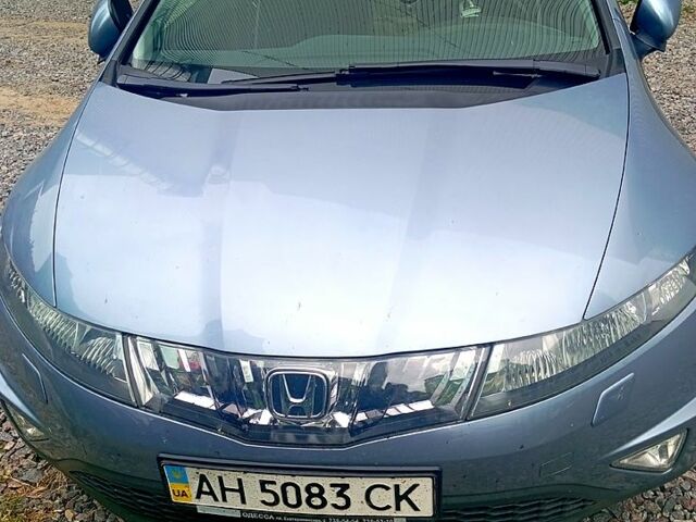 Хонда Цивик, объемом двигателя 1.8 л и пробегом 64 тыс. км за 7000 $, фото 1 на Automoto.ua