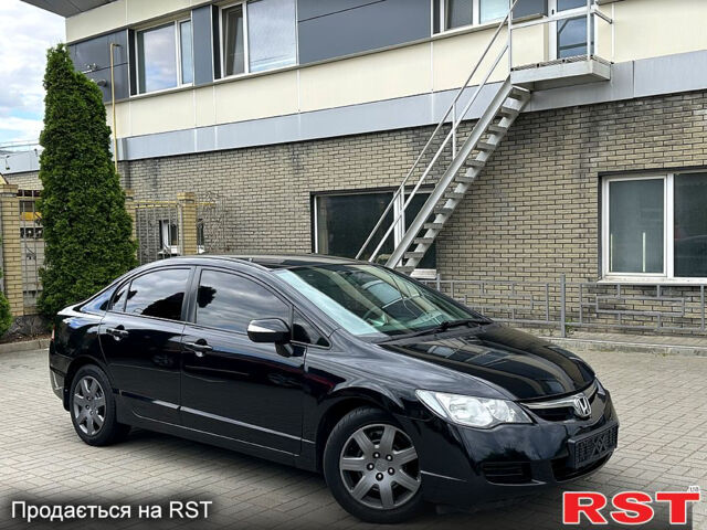 Хонда Цивик, объемом двигателя 1.8 л и пробегом 223 тыс. км за 6200 $, фото 1 на Automoto.ua