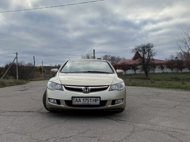 Желтый Хонда Цивик, объемом двигателя 1.8 л и пробегом 156 тыс. км за 6700 $, фото 1 на Automoto.ua