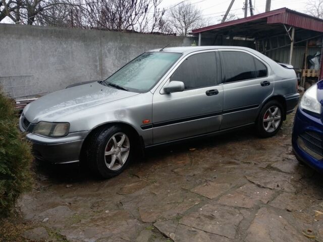 Серый Хонда Цивик, объемом двигателя 1.4 л и пробегом 250 тыс. км за 1500 $, фото 1 на Automoto.ua