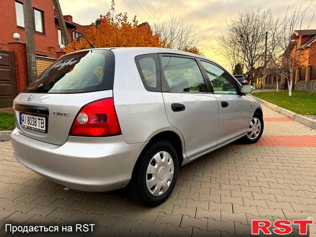 Серый Хонда Цивик, объемом двигателя 1.6 л и пробегом 248 тыс. км за 3600 $, фото 1 на Automoto.ua