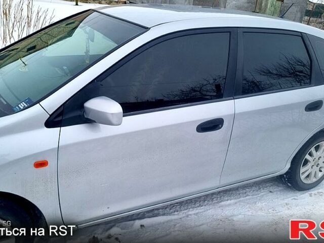 Сірий Хонда Сівік, об'ємом двигуна 1.4 л та пробігом 320 тис. км за 3600 $, фото 1 на Automoto.ua