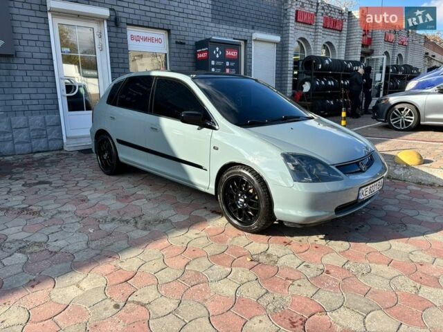 Серый Хонда Цивик, объемом двигателя 1.59 л и пробегом 265 тыс. км за 6800 $, фото 1 на Automoto.ua