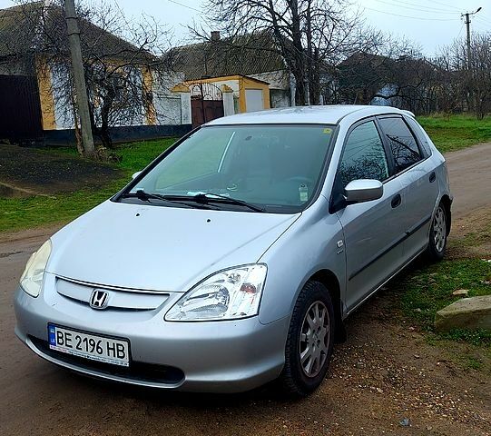 Серый Хонда Цивик, объемом двигателя 1.6 л и пробегом 0 тыс. км за 3500 $, фото 1 на Automoto.ua