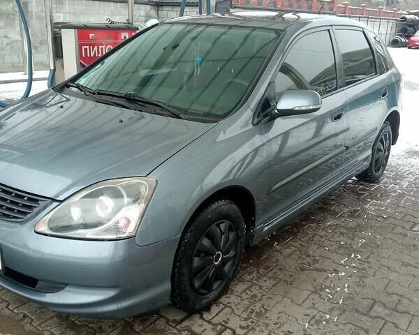 Серый Хонда Цивик, объемом двигателя 1.4 л и пробегом 247 тыс. км за 4250 $, фото 1 на Automoto.ua