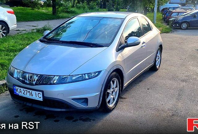 Сірий Хонда Сівік, об'ємом двигуна 1.3 л та пробігом 268 тис. км за 4900 $, фото 1 на Automoto.ua