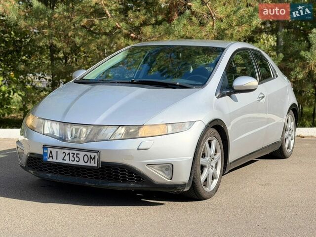 Серый Хонда Цивик, объемом двигателя 2.2 л и пробегом 323 тыс. км за 5950 $, фото 1 на Automoto.ua