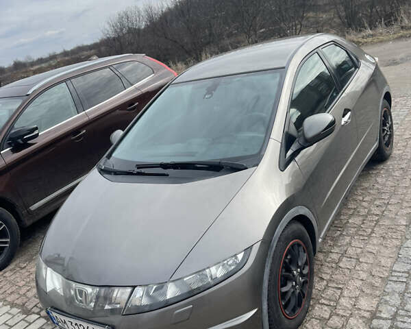 Сірий Хонда Сівік, об'ємом двигуна 1.8 л та пробігом 203 тис. км за 8500 $, фото 1 на Automoto.ua