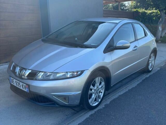 Сірий Хонда Сівік, об'ємом двигуна 2.2 л та пробігом 380 тис. км за 4500 $, фото 1 на Automoto.ua