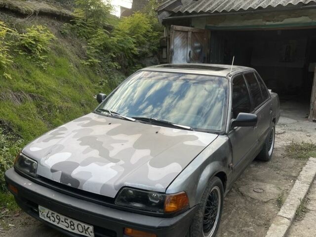 Серый Хонда Цивик, объемом двигателя 1.6 л и пробегом 333 тыс. км за 1000 $, фото 1 на Automoto.ua