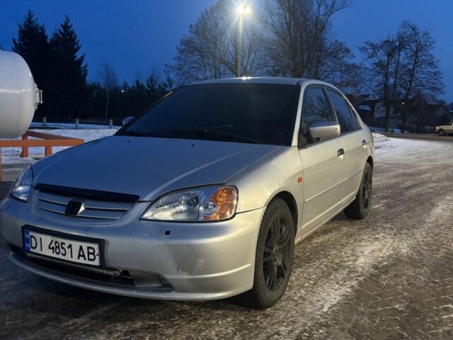 Серый Хонда Цивик, объемом двигателя 1.6 л и пробегом 300 тыс. км за 3100 $, фото 1 на Automoto.ua