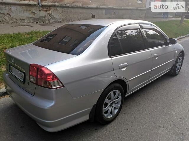 Серый Хонда Цивик, объемом двигателя 1.6 л и пробегом 315 тыс. км за 5500 $, фото 1 на Automoto.ua