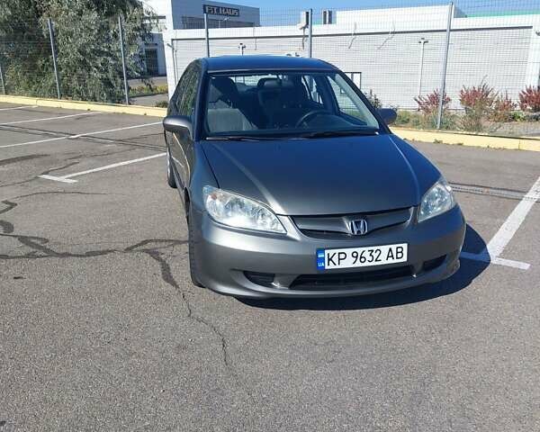 Серый Хонда Цивик, объемом двигателя 1.7 л и пробегом 230 тыс. км за 4500 $, фото 1 на Automoto.ua