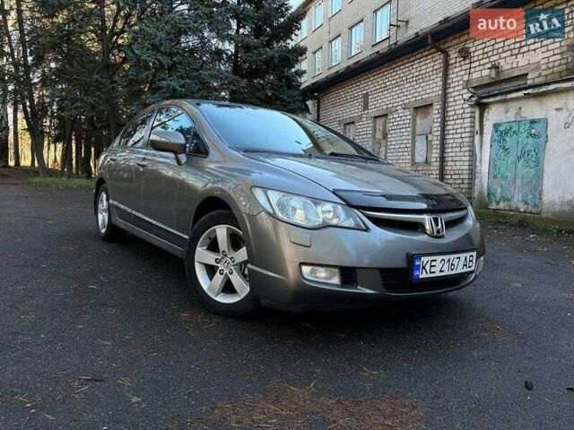 Серый Хонда Цивик, объемом двигателя 1.8 л и пробегом 217 тыс. км за 4650 $, фото 1 на Automoto.ua