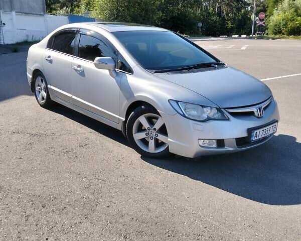 Серый Хонда Цивик, объемом двигателя 1.8 л и пробегом 284 тыс. км за 5300 $, фото 1 на Automoto.ua