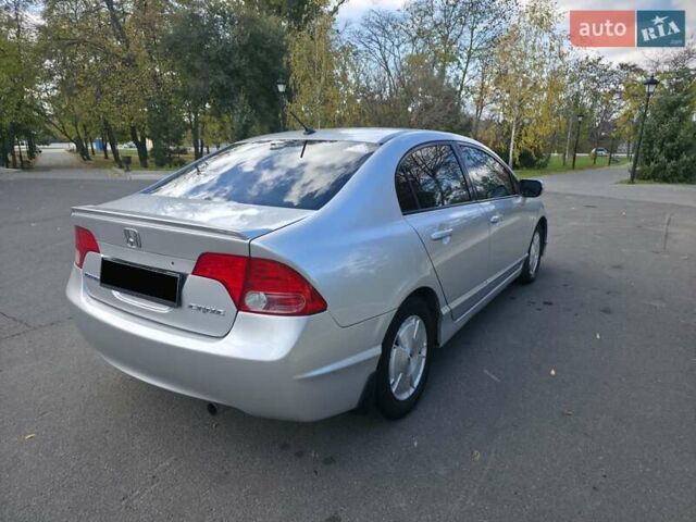 Сірий Хонда Сівік, об'ємом двигуна 1.34 л та пробігом 196 тис. км за 5700 $, фото 1 на Automoto.ua