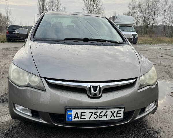 Сірий Хонда Сівік, об'ємом двигуна 1.8 л та пробігом 181 тис. км за 6800 $, фото 1 на Automoto.ua