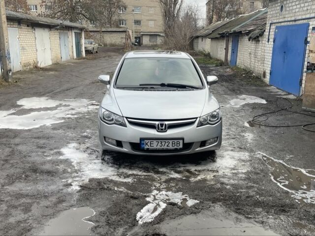 Серый Хонда Цивик, объемом двигателя 1.6 л и пробегом 240 тыс. км за 5700 $, фото 1 на Automoto.ua