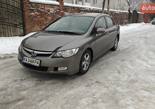 Серый Хонда Цивик, объемом двигателя 1.34 л и пробегом 260 тыс. км за 4999 $, фото 1 на Automoto.ua