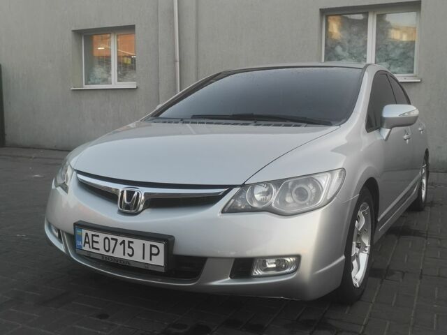 Серый Хонда Цивик, объемом двигателя 0 л и пробегом 215 тыс. км за 6300 $, фото 1 на Automoto.ua