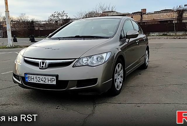 Серый Хонда Цивик, объемом двигателя 1.8 л и пробегом 179 тыс. км за 6200 $, фото 1 на Automoto.ua