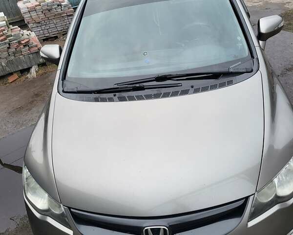 Сірий Хонда Сівік, об'ємом двигуна 1.8 л та пробігом 220 тис. км за 6900 $, фото 1 на Automoto.ua