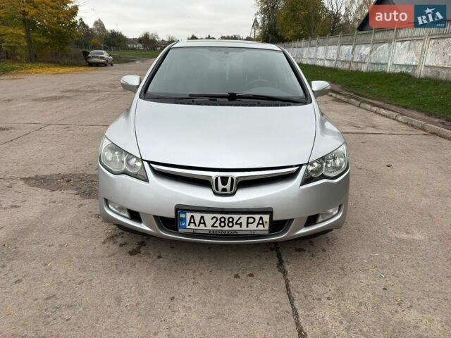 Серый Хонда Цивик, объемом двигателя 1.8 л и пробегом 245 тыс. км за 6499 $, фото 1 на Automoto.ua