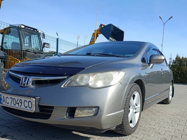 Серый Хонда Цивик, объемом двигателя 1.8 л и пробегом 225 тыс. км за 5500 $, фото 1 на Automoto.ua