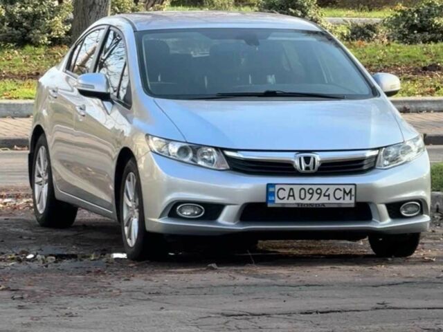 Сірий Хонда Сівік, об'ємом двигуна 1.8 л та пробігом 255 тис. км за 7929 $, фото 1 на Automoto.ua