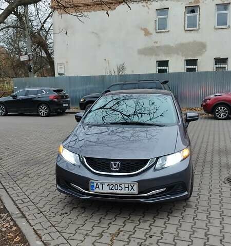 Серый Хонда Цивик, объемом двигателя 1.8 л и пробегом 150 тыс. км за 10500 $, фото 1 на Automoto.ua
