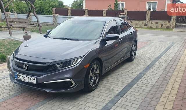 Серый Хонда Цивик, объемом двигателя 2 л и пробегом 41 тыс. км за 14200 $, фото 1 на Automoto.ua