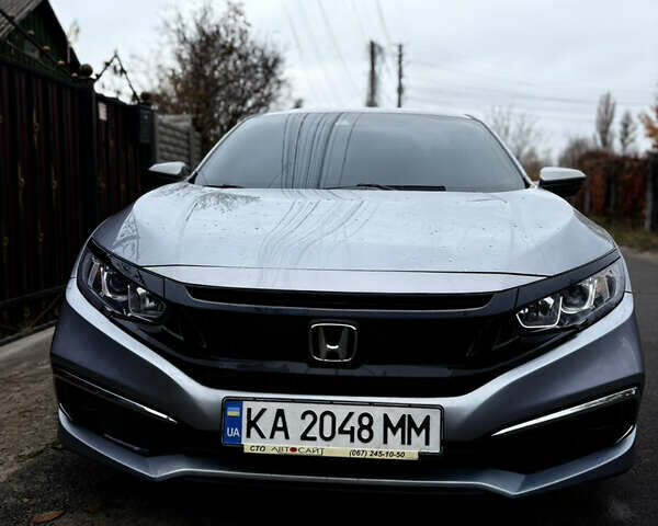 Серый Хонда Цивик, объемом двигателя 2 л и пробегом 88 тыс. км за 18500 $, фото 1 на Automoto.ua