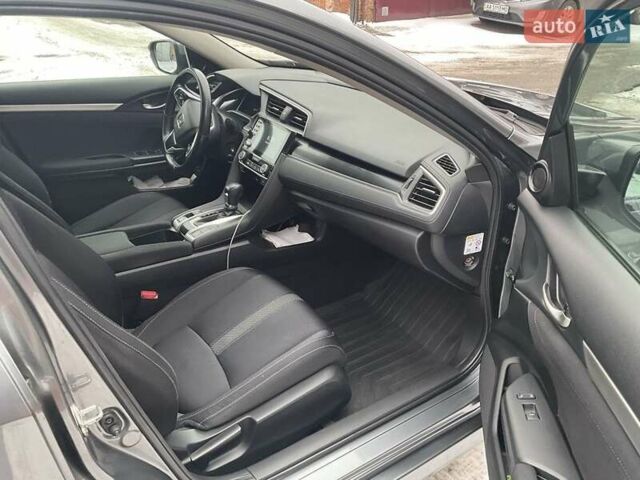 Сірий Хонда Сівік, об'ємом двигуна 1.6 л та пробігом 172 тис. км за 20200 $, фото 1 на Automoto.ua