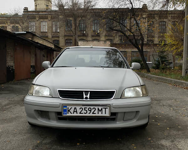 Сірий Хонда Сівік, об'ємом двигуна 1.4 л та пробігом 556 тис. км за 2350 $, фото 1 на Automoto.ua