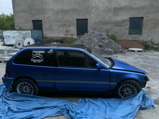 Синій Хонда Сівік, об'ємом двигуна 1 л та пробігом 130 тис. км за 500 $, фото 1 на Automoto.ua