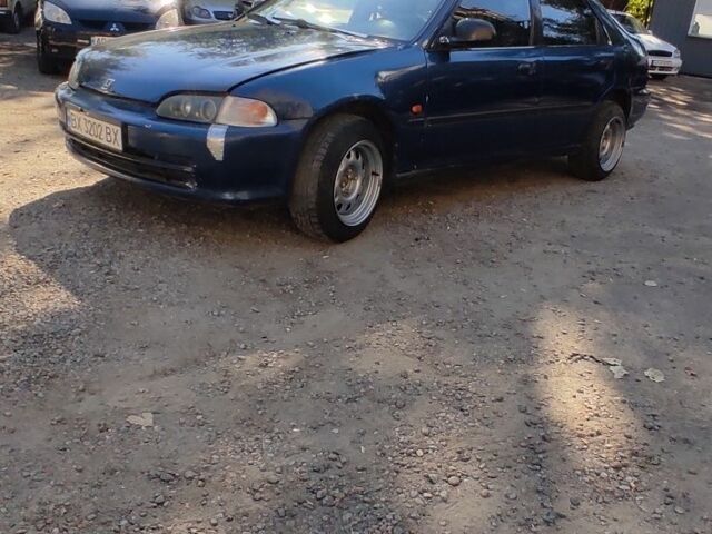 Синий Хонда Цивик, объемом двигателя 1.5 л и пробегом 200 тыс. км за 1600 $, фото 1 на Automoto.ua