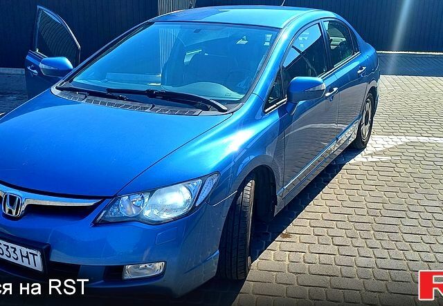 Синий Хонда Цивик, объемом двигателя 1.3 л и пробегом 90 тыс. км за 6000 $, фото 1 на Automoto.ua